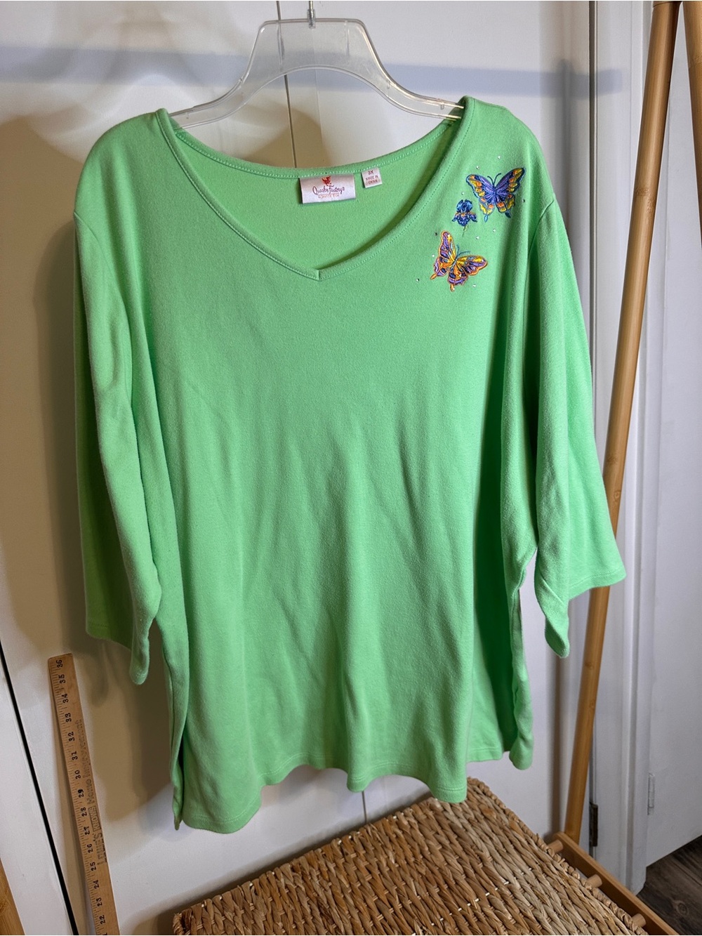 Cathy Daniels Light Green V-Neck Top with Butterfly Embroidery